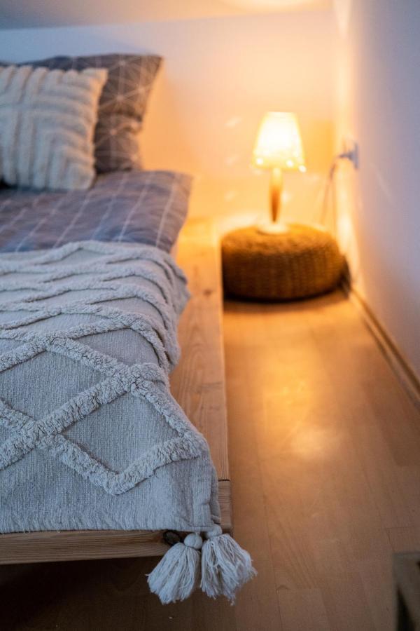 Sziklai Apartman Veszprém Esterno foto